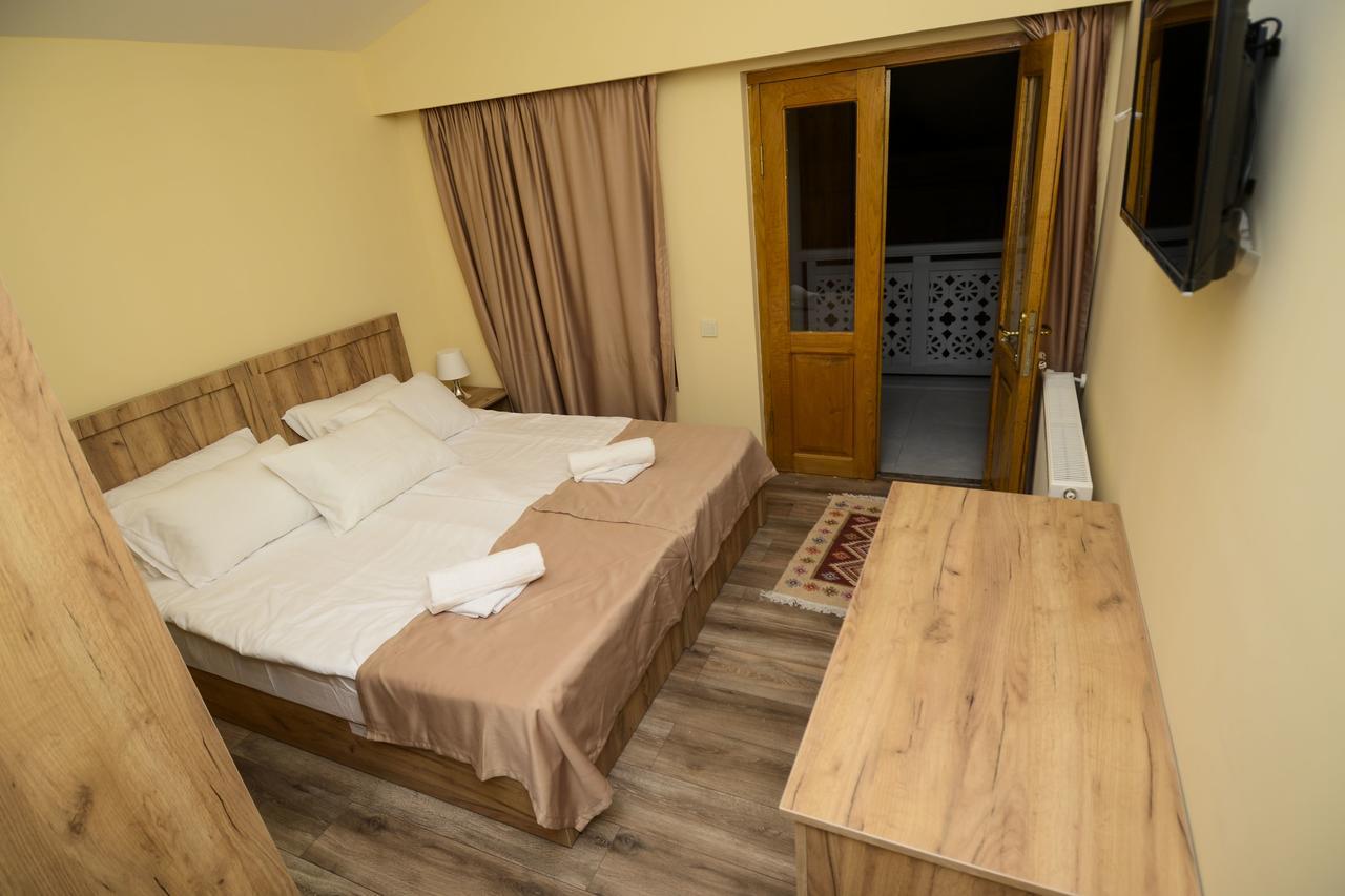 Hotel Old Street Тбілісі Екстер'єр фото