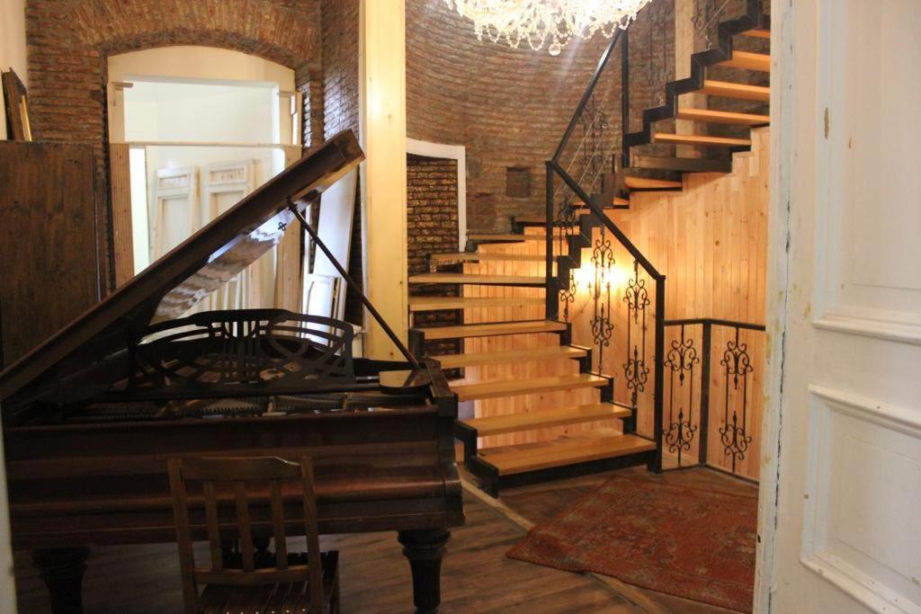 Hotel Old Street Тбілісі Екстер'єр фото